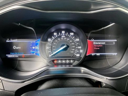 Used 2017 Ford Fusion SE w/ Fusion SE Technology Package AWD/4WD image 20