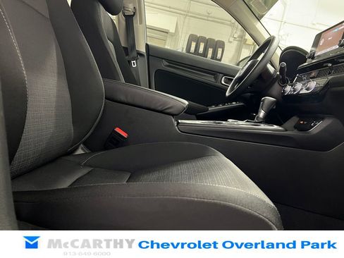 Used 2022 Honda Civic LX image 27