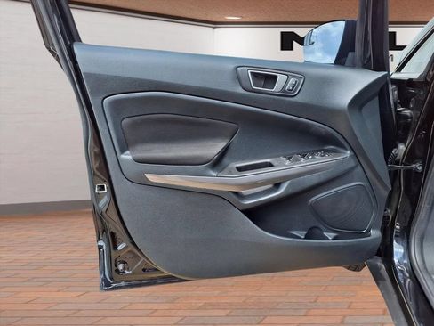 Used 2021 Ford EcoSport SE FWD image 19