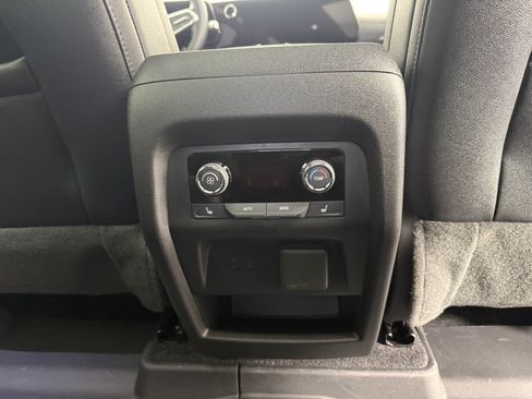 Used 2026 Chevrolet Traverse High Country w/ LPO, Floor Liner Package FWD image 15
