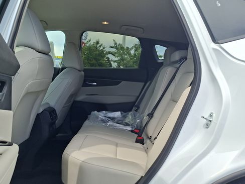 New 2026 Nissan Murano SV AWD/4WD image 15