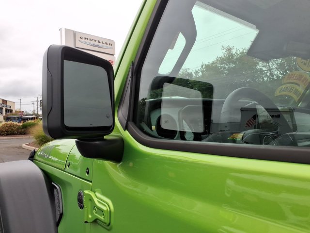 Certified 2025 Jeep Wrangler Sport AWD/4WD image 16