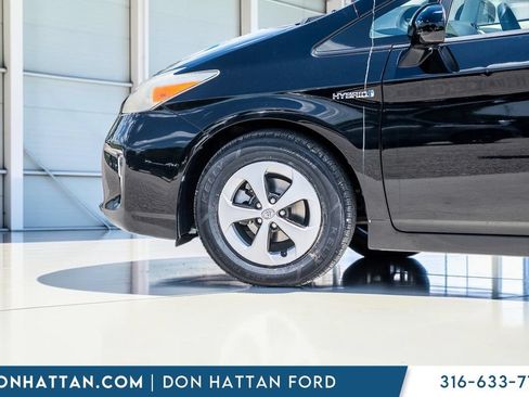 Used 2013 Toyota Prius Three FWD image 34