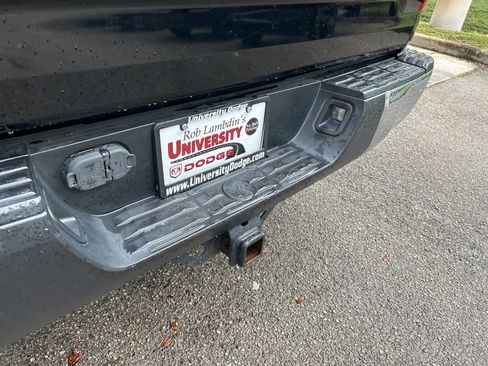 Used 2017 Toyota Tundra SR5 image 19