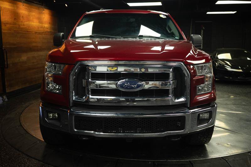Used 2017 Ford F150 XLT w/ Equipment Group 301A Mid AWD/4WD image 3
