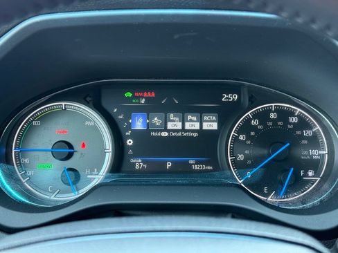 Certified 2023 Toyota Venza Nightshade AWD/4WD image 29
