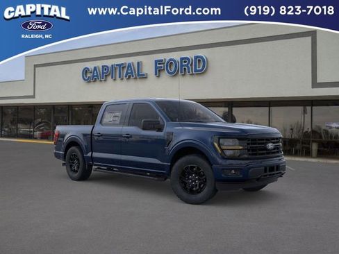 New 2026 Ford F150 XLT w/ XLT Black Appearance Package image 7