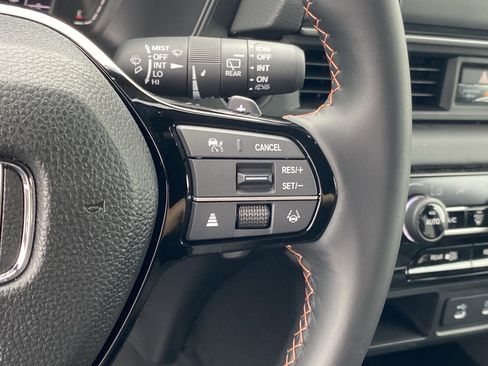 Used 2026 Honda Pilot Sport image 27