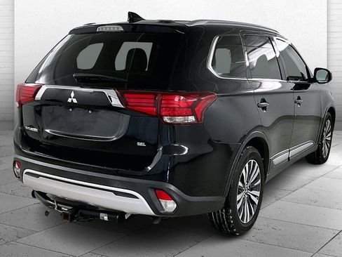 Used 2020 Mitsubishi Outlander SE image 5