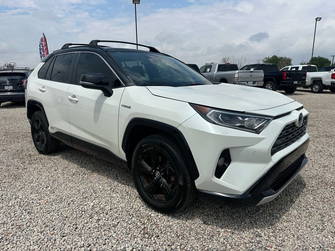 Used 2020 Toyota RAV4 XSE AWD/4WD image 1