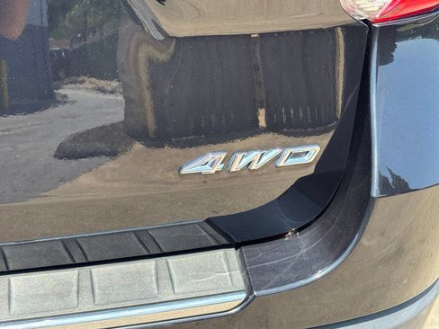 Used 2021 Ford Explorer Limited w/ Equipment Group 301A AWD/4WD image 65