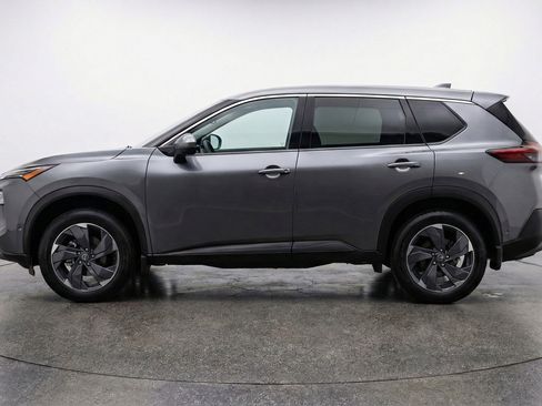 Used 2025 Nissan Rogue SV FWD image 5