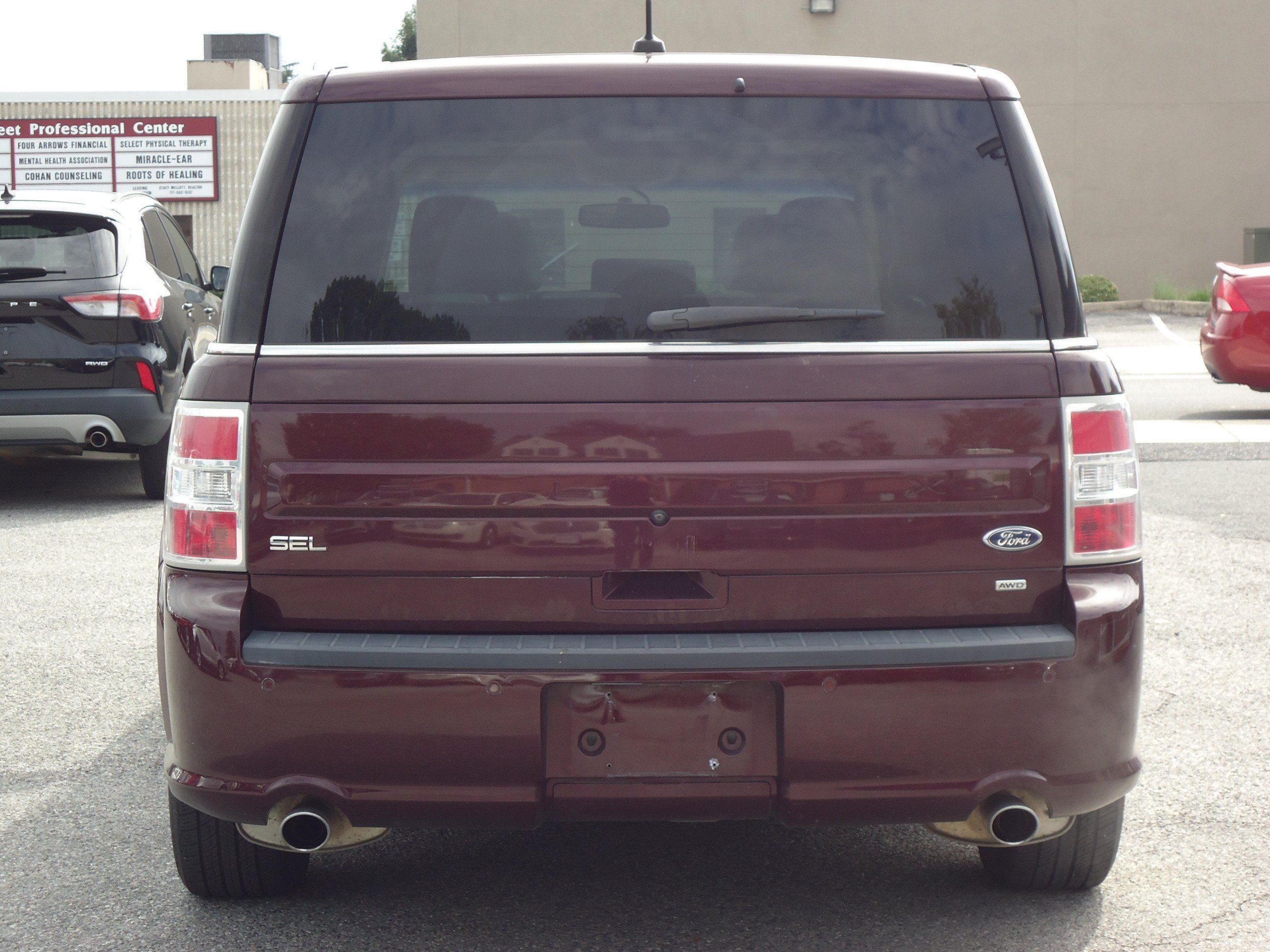 Used 2019 Ford Flex SEL w/ Equipment Group 202A AWD/4WD image 4
