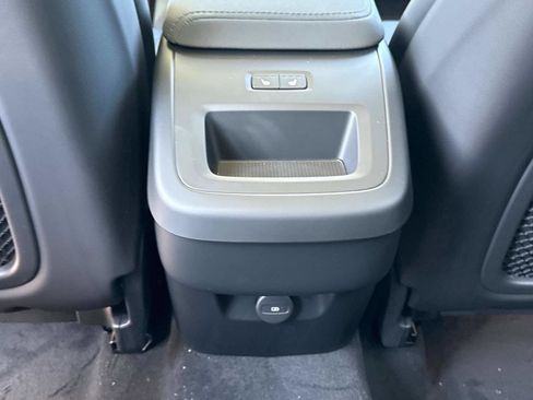 New 2026 Volvo XC60 B5 Plus w/ Climate Package image 15