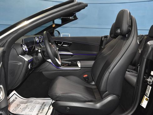 Certified 2024 Mercedes-Benz CLE 300 4MATIC Cabriolet image 8