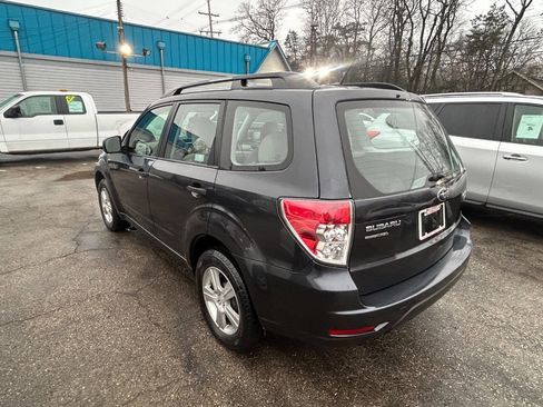 Used 2013 Subaru Forester 2.5X w/ Alloy Wheel Pkg image 10