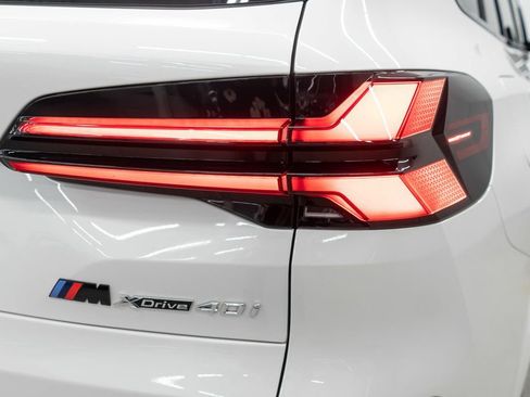 Used 2025 BMW X5 xDrive40i w/ M Sport Package image 53