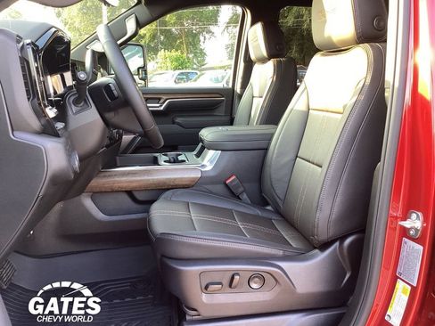 New 2025 Chevrolet Silverado 2500 High Country w/ Technology Package AWD/4WD image 5