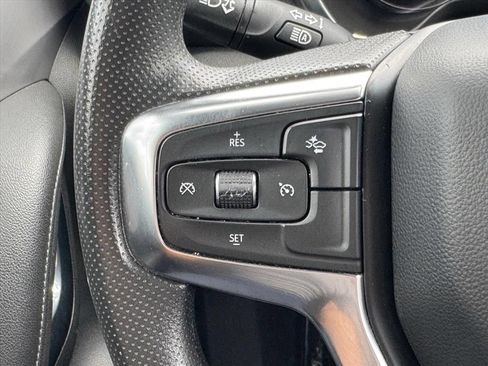 Used 2022 Chevrolet Blazer LT FWD image 18