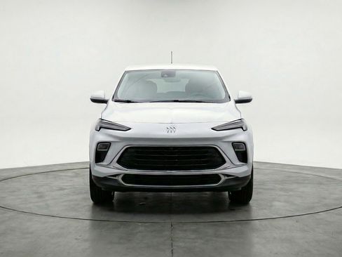 Used 2025 Buick Encore GX Preferred image 2