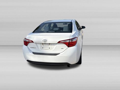 Used 2016 Toyota Corolla LE w/ Body Protection Package #1 FWD image 4