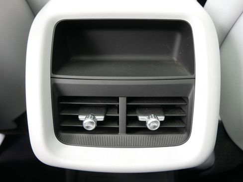 Certified 2024 Cadillac Lyriq Luxury w/ LPO, Floor Liner Package AWD/4WD image 13