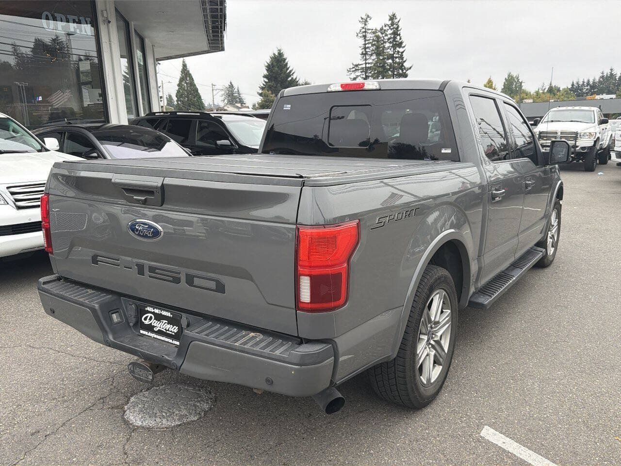 Used 2018 Ford F150 Lariat w/ Equipment Group 502A Luxury RWD image 3