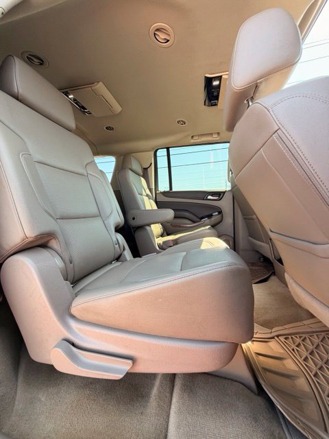 Used 2018 Chevrolet Suburban Premier AWD/4WD image 15