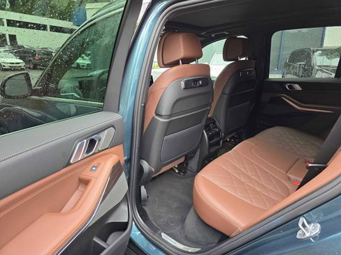 Used 2026 BMW X5 xDrive40i AWD/4WD image 15