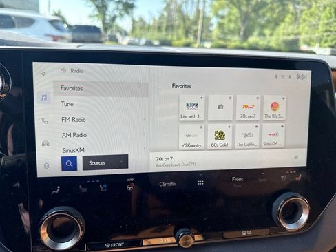 Used 2023 Lexus RX 350 w/ Accessory Package (2T) AWD/4WD image 15