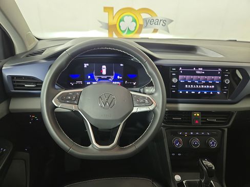 Used 2022 Volkswagen Taos SE FWD image 14