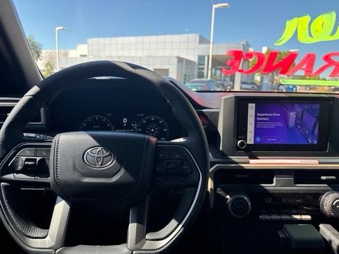 Used 2026 Toyota Tacoma TRD Off-Road AWD/4WD image 10