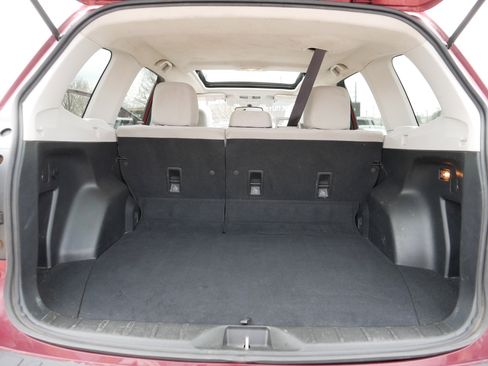 Used 2015 Subaru Forester 2.5i Premium AWD/4WD image 17