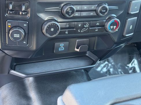 Used 2024 Ford F150 XL image 26