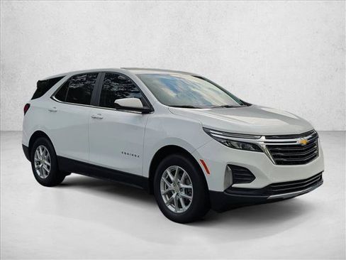 Used 2022 Chevrolet Equinox LT FWD image 3
