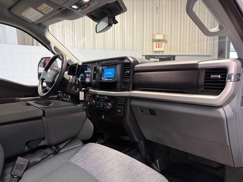 Used 2023 Ford F350 XLT w/ FX4 Off-Road Package AWD/4WD image 18
