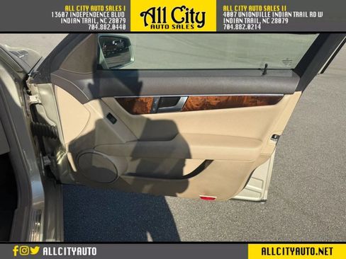 Used 2012 Mercedes-Benz C 250 Sedan image 14