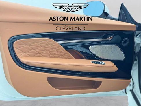 Used 2025 Aston Martin DB12 Convertible RWD image 38