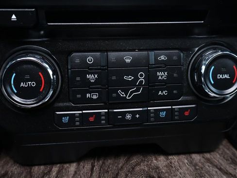 Used 2018 Ford F250 Lariat w/ Lariat Ultimate Package image 44