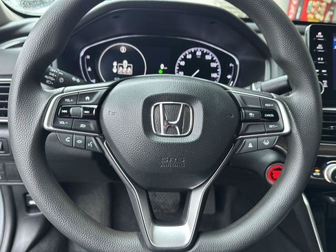 Used 2022 Honda Accord LX image 17