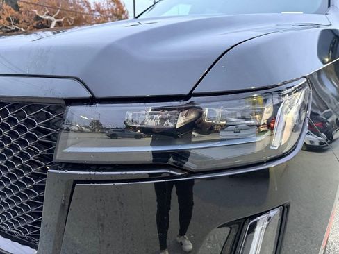 Used 2023 Cadillac Escalade Sport image 33