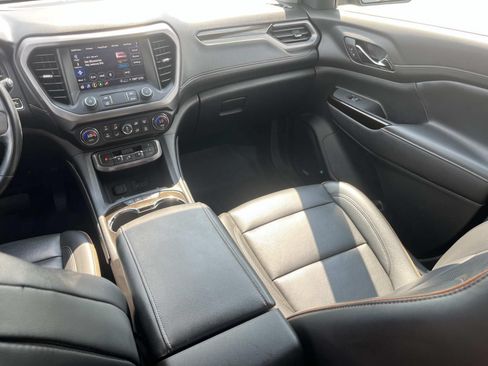 Used 2023 GMC Acadia AT4 w/ Preferred Package AWD/4WD image 15