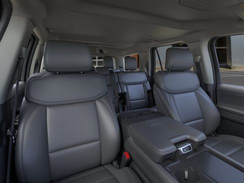 New 2026 Ford Expedition Active RWD image 10