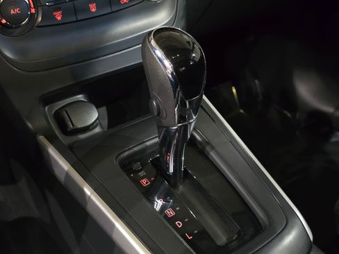 Used 2017 Nissan Sentra SV w/ Style Package image 32