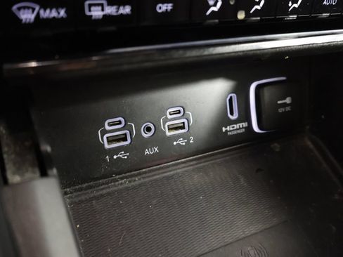 Used 2022 Jeep Grand Cherokee Limited 4xe w/ Luxury Tech Group II AWD/4WD image 63