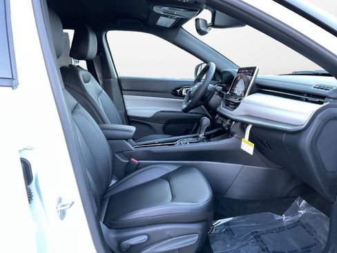 New 2026 Jeep Compass Limited AWD/4WD image 15