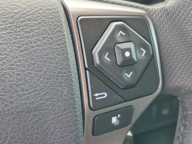 Used 2023 Toyota Tacoma SR5 AWD/4WD image 15