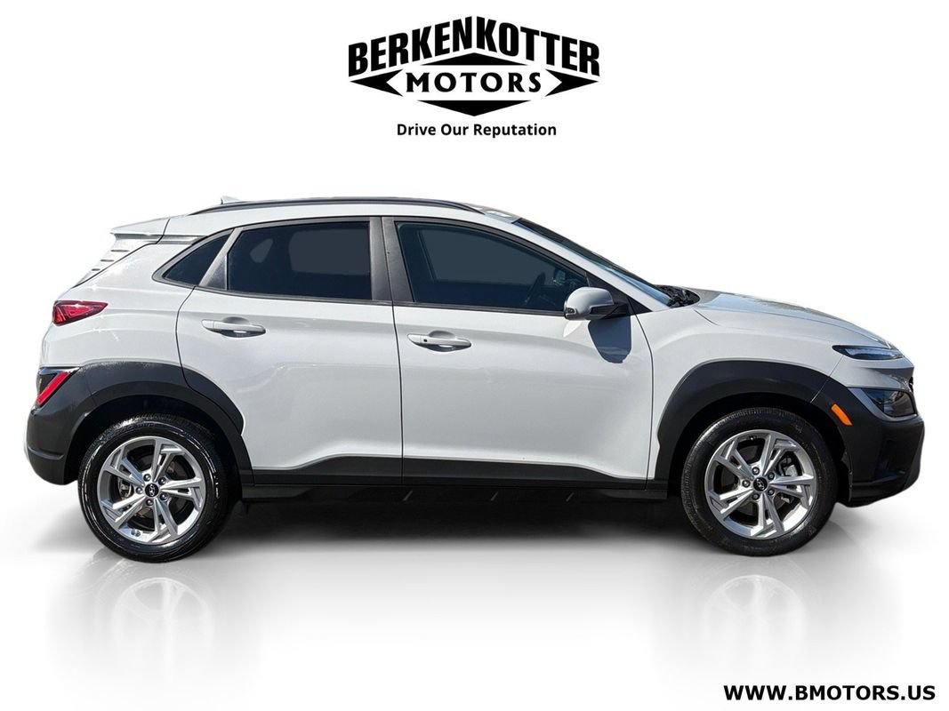Used 2023 Hyundai Kona SEL w/ Cargo Package AWD/4WD image 2