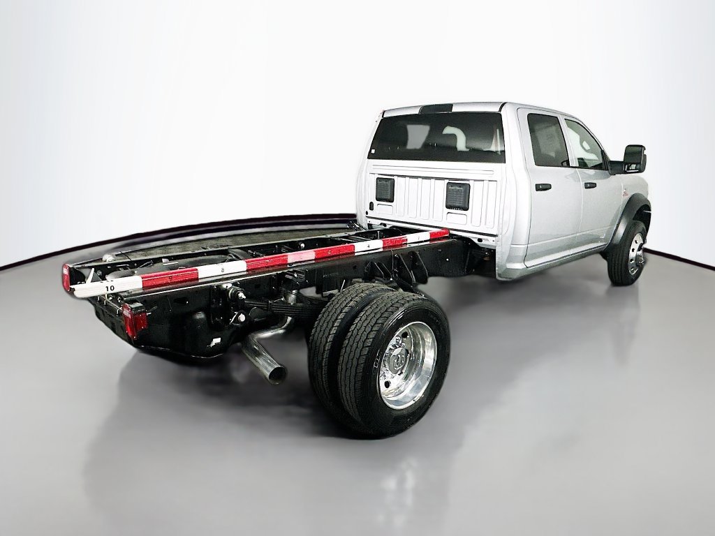 New 2026 RAM 4500 Tradesman w/ Chrome Appearance Group AWD/4WD image 7
