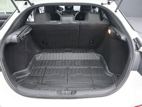 Used 2024 Honda Civic Sport image 11